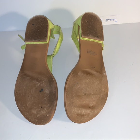 8 Neon Yellow Express Double Strap Python Embossed - Picture 6 of 11